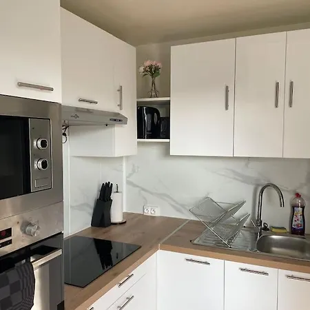 Appartement Cosy Proche Paris Le Bourget Exterior photo